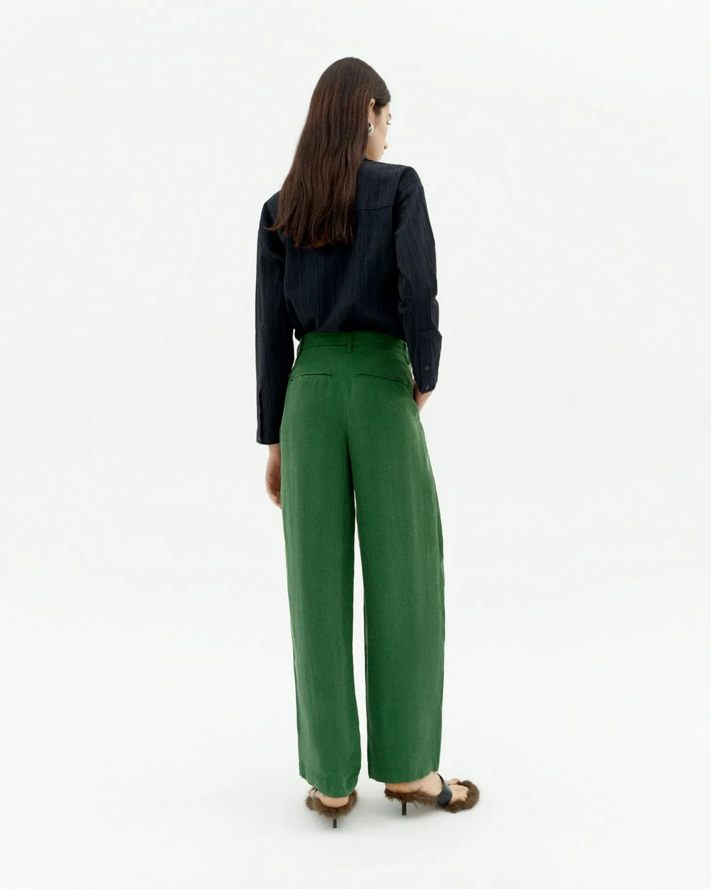 Pantalon vert à plis décontractée Cupro Cirila