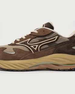 Baskets marron Wave Rider B