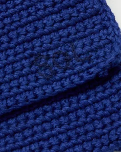 Mini sac bleu crocheté à la main
