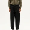 Pantalon noir à plis décontractée Wotan