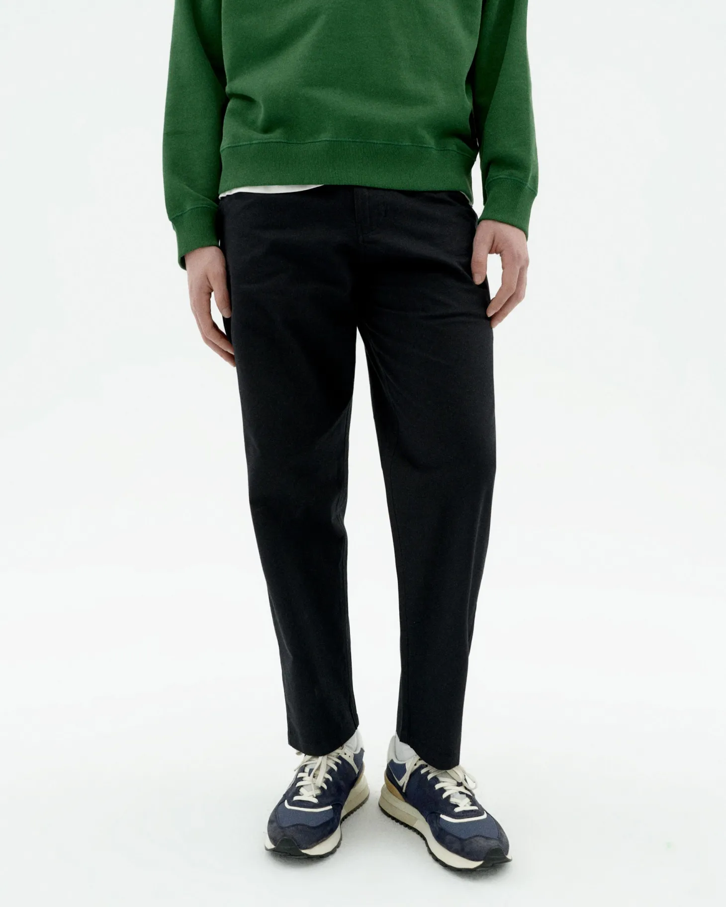 Pantalon noir à plis décontractée Moero