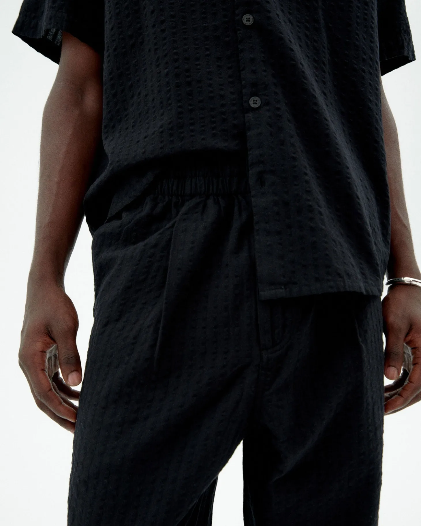 Pantalon noir loose seersucker Luc