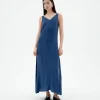 Robe longue bleue Cupro Sade