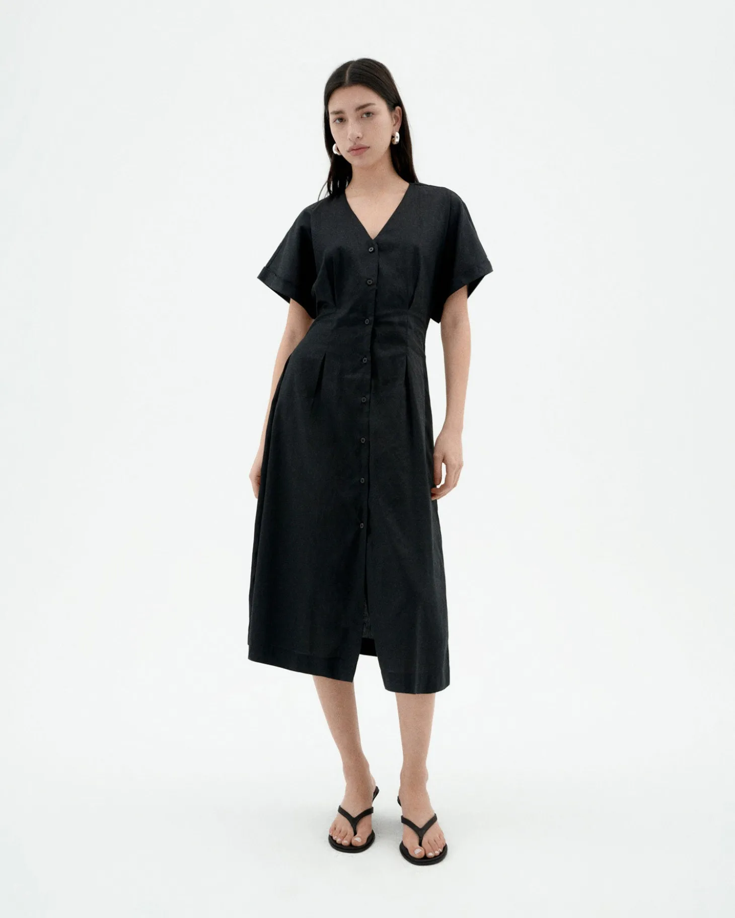 Robe noire taille ajustée Laura