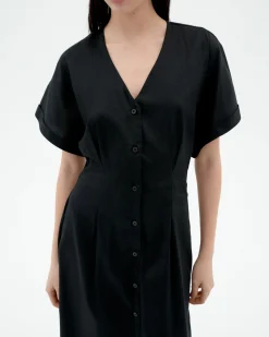 Robe noire taille ajustée Laura