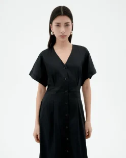 Robe noire taille ajustée Laura