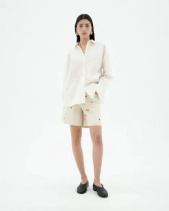 Short brodé à la main Luisa
