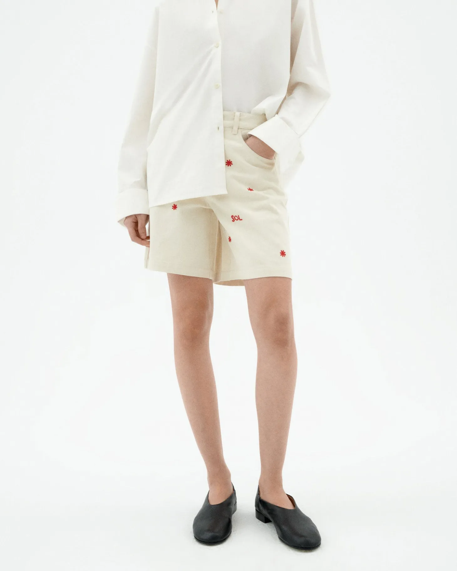 Short brodé à la main Luisa