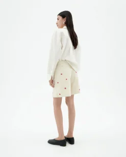 Short brodé à la main Luisa
