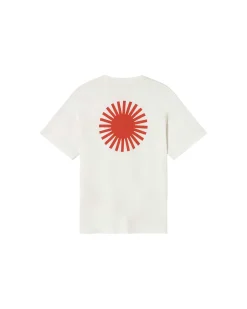 T-shirt blanc Aaron soleil rouge à dos