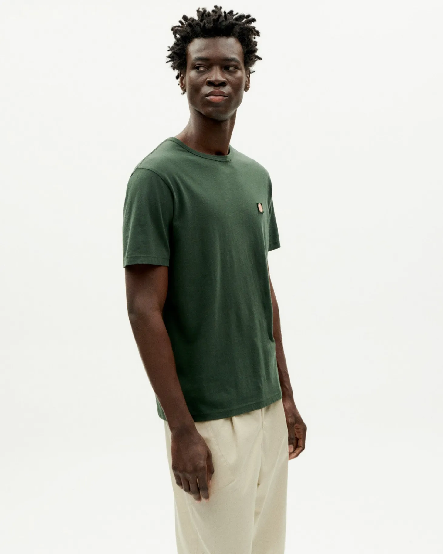 T-shirt vert soleil coral au dos