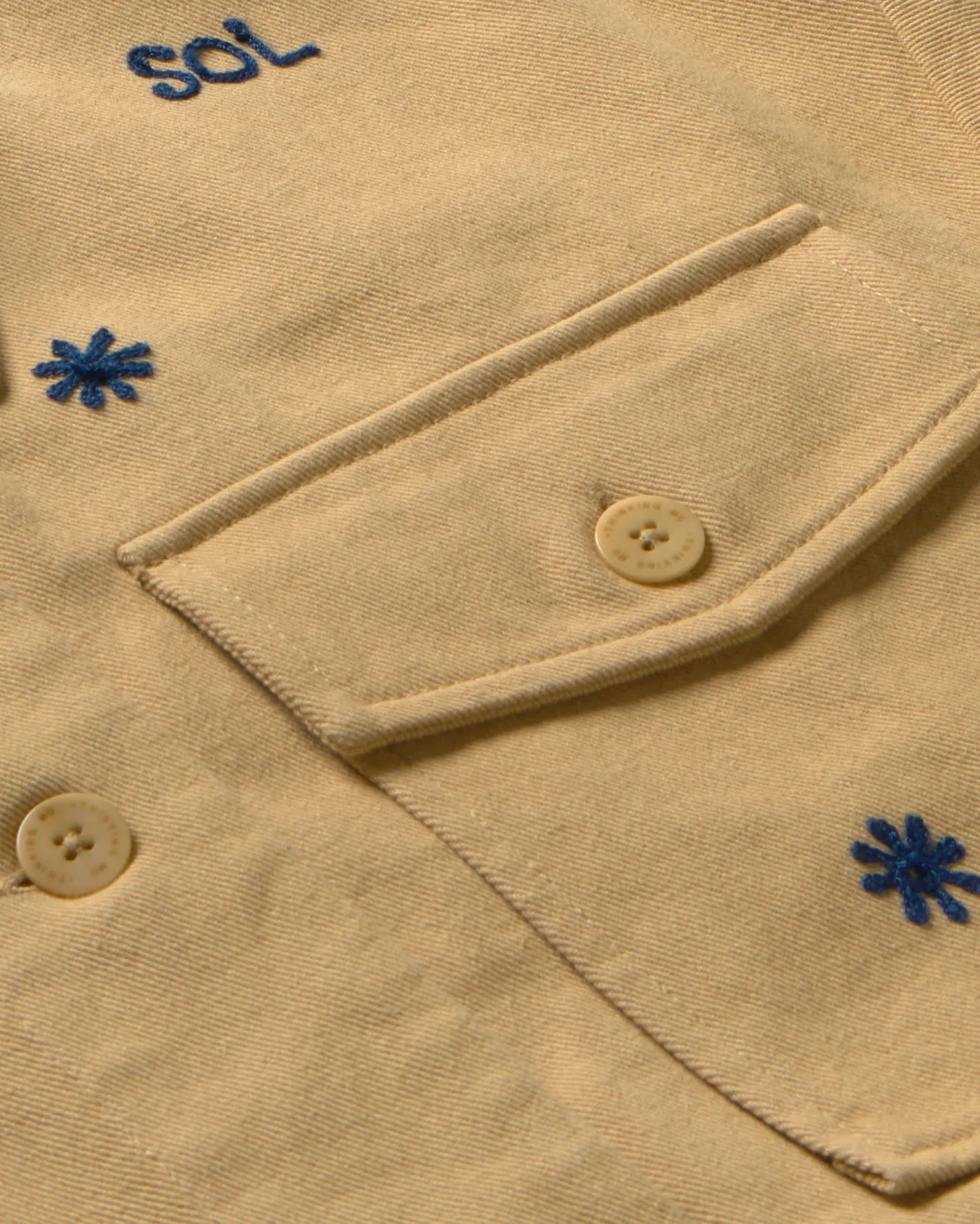 Veste camel brodée à la main Frans